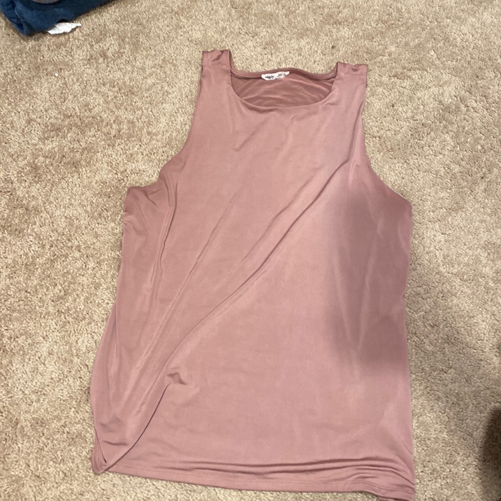 Silky tank top
